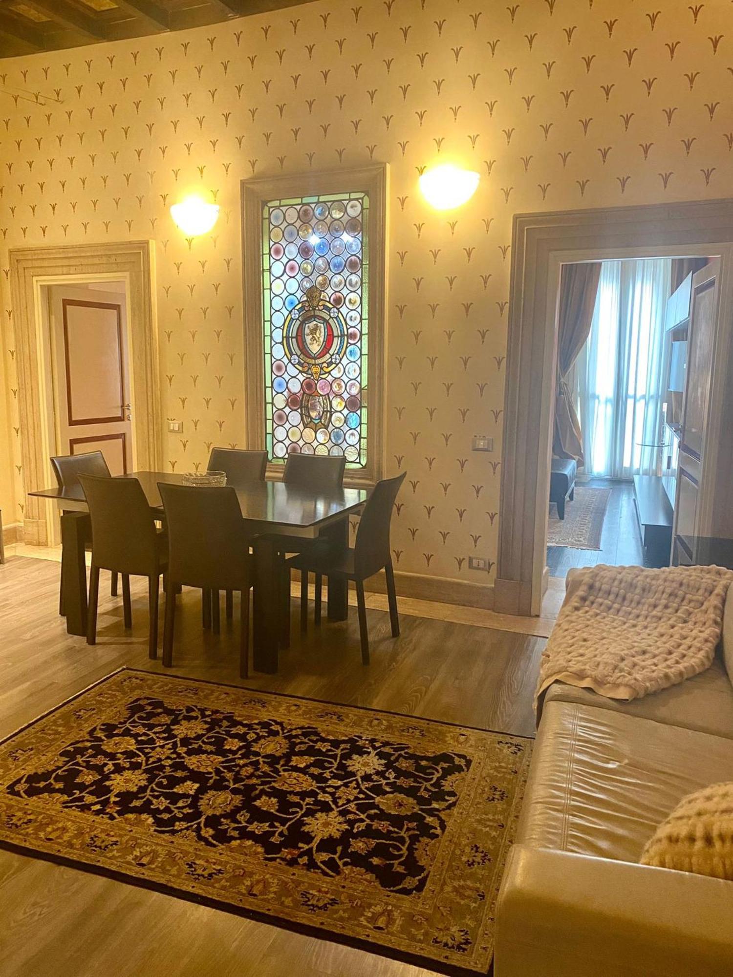 Nsm 71viadelcorso Con Terrazzo Apartamento