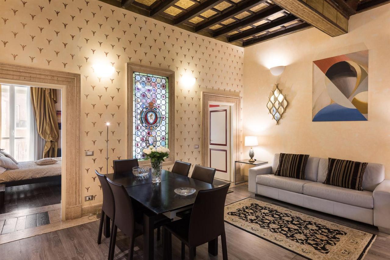 Nsm 71viadelcorso Con Terrazzo Apartamento Roma