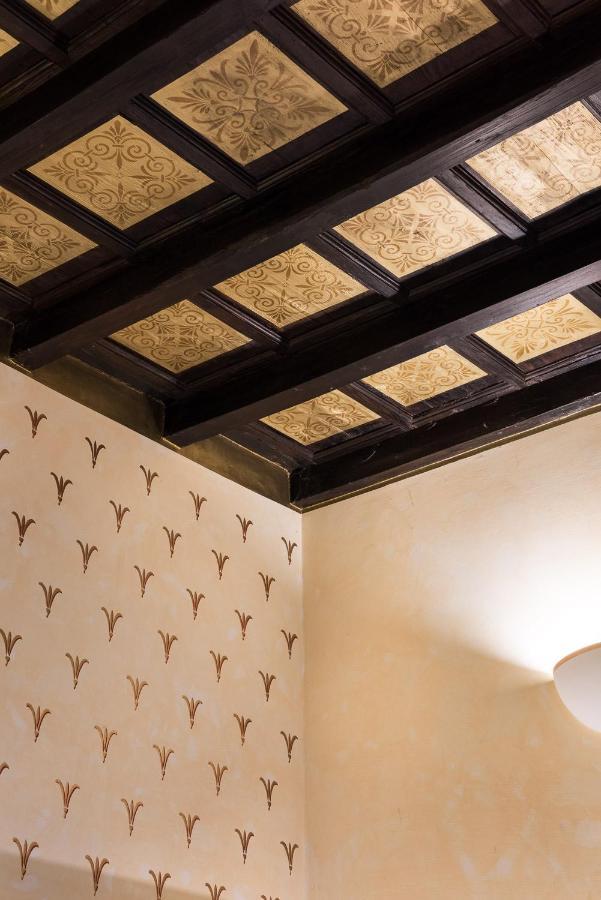 Nsm 71viadelcorso Con Terrazzo Apartamento Roma