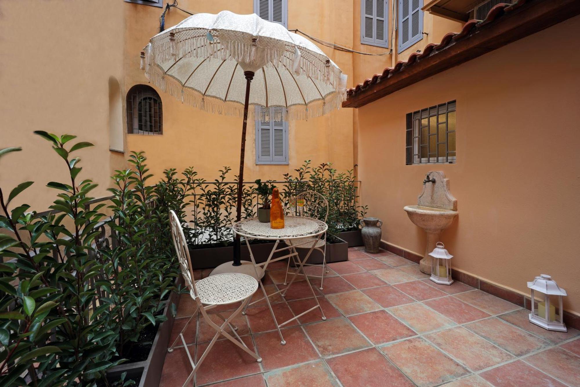 Nsm 71viadelcorso Con Terrazzo Apartamento